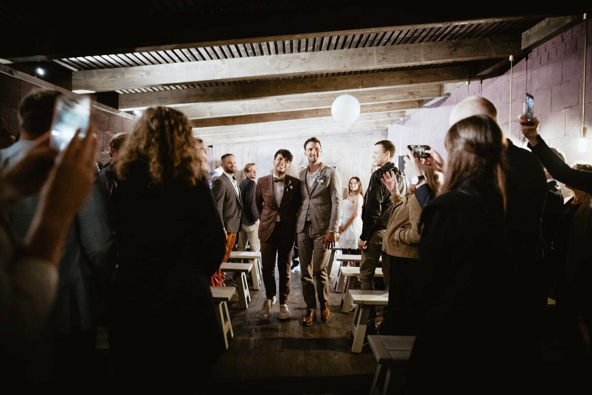 Hochzeit Landgasthof Meier Restaurant Hilzhof bei Nürnberg_Gay wedding photographer SELENE ADORES_269