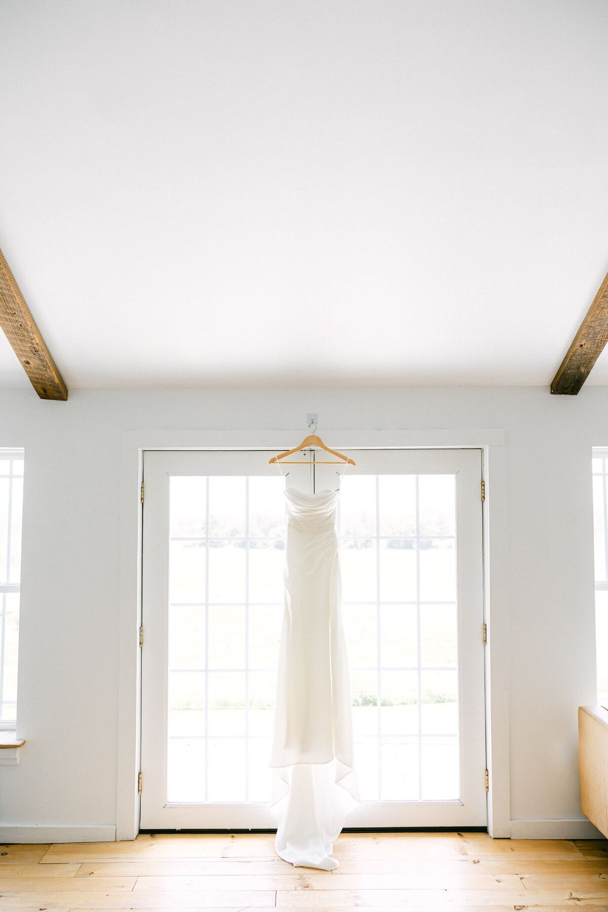 brittany-pannebaker-tampa-florida-destination-wedding-photographer-wedding-gracie-and-taelon-arkansas-preview-2