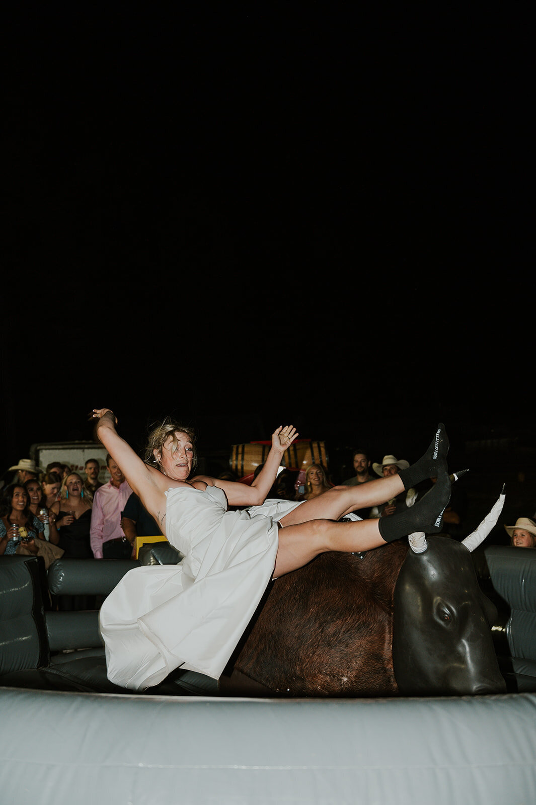 presley-gray-luxury-western-montana-wedding-1569