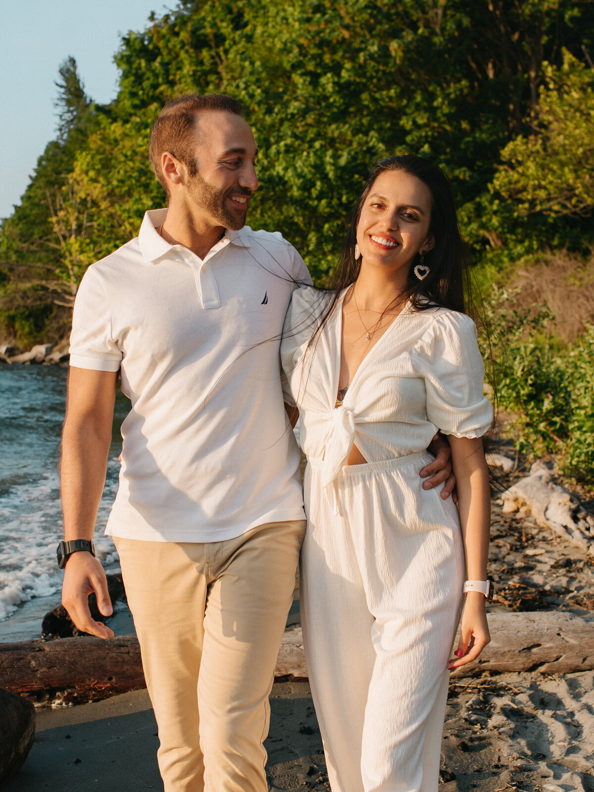 Couples-session-golden-gardens-beach-documentary-style-jennifer-moreno-photography-seattle-washington-61