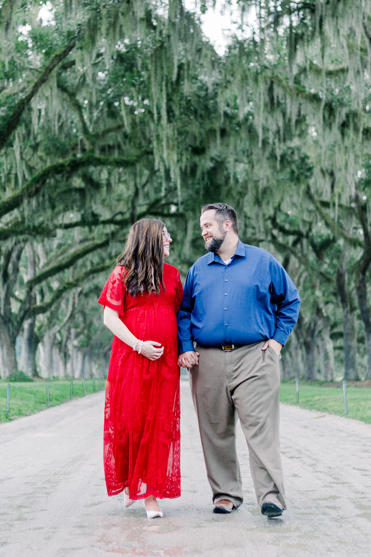 Maternity session in Savannah, Georgia captured by Staci Addison Photography