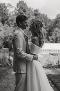 wedding-photography-oranjeriegrootwarnsborn-Landgoed-Groot-Warnsborn-amsterdam-couple-photographer-amsterdam-inhousecapture-211