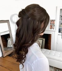 ct-hair-stylist-dana-bartone-and-company