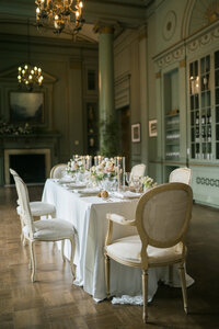 0664TheUniversityClubTorontoWeddingPhotographerLisaVigliottaPhotography