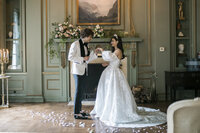 0861TheUniversityClubTorontoWeddingPhotographerLisaVigliottaPhotography (1)