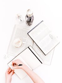 sincerely-media-v12O6fxYPns-unsplash