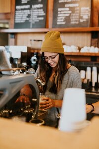 brooke-cagle-9fHMo1-5Io8-unsplash