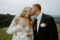 BlackwellWedding_SneakPeeks_LaurenZabelPhotography-63