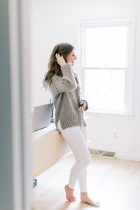 Hygge-Design-Co-In-Home-Branding-Session114