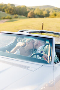 Heather & Jon Wedding - Kaya Vineyards-118