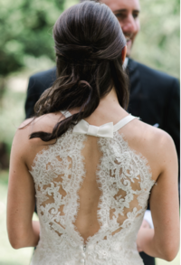 Elizabeth, back of dress