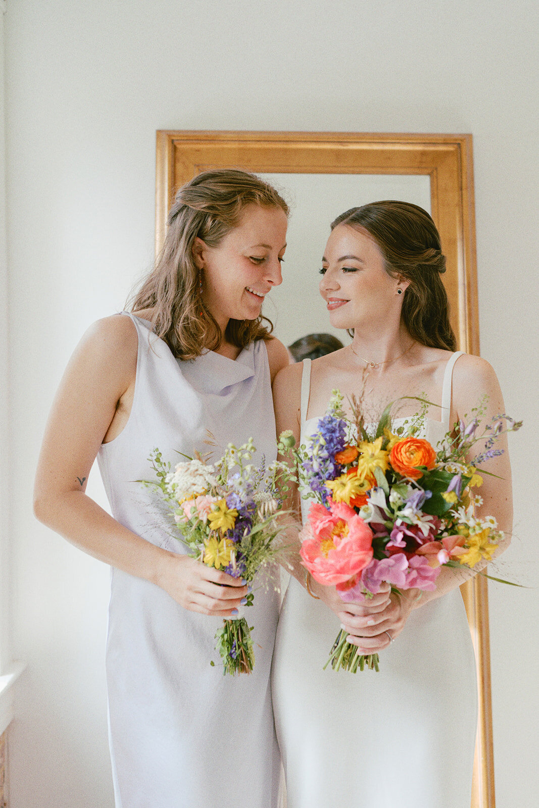 Modern-colorful-wedding 3475