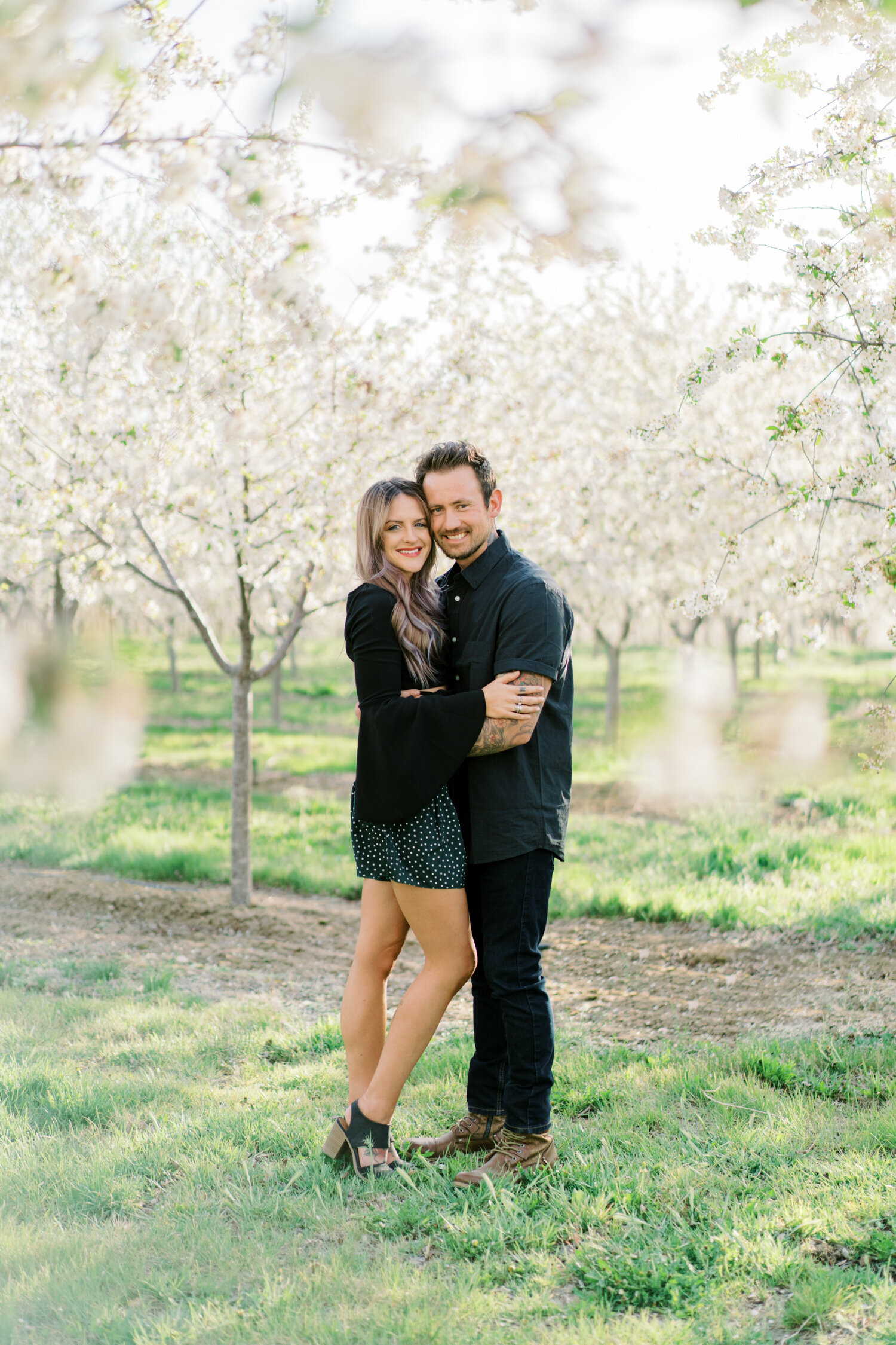 Brambleandvine-cherry-blossom-engagement-1