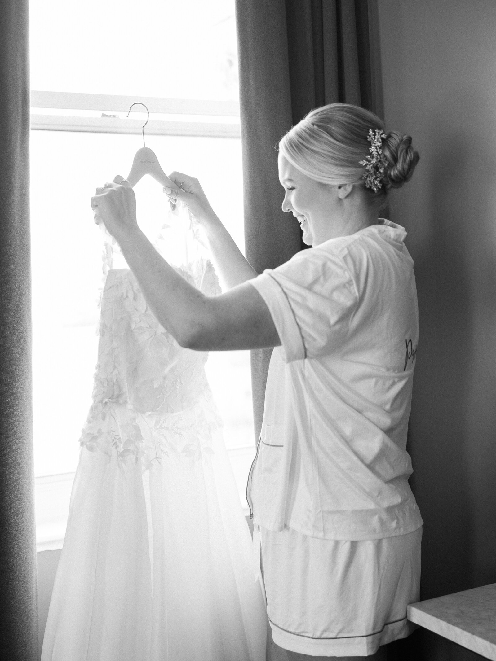 Bride Getting Ready-19