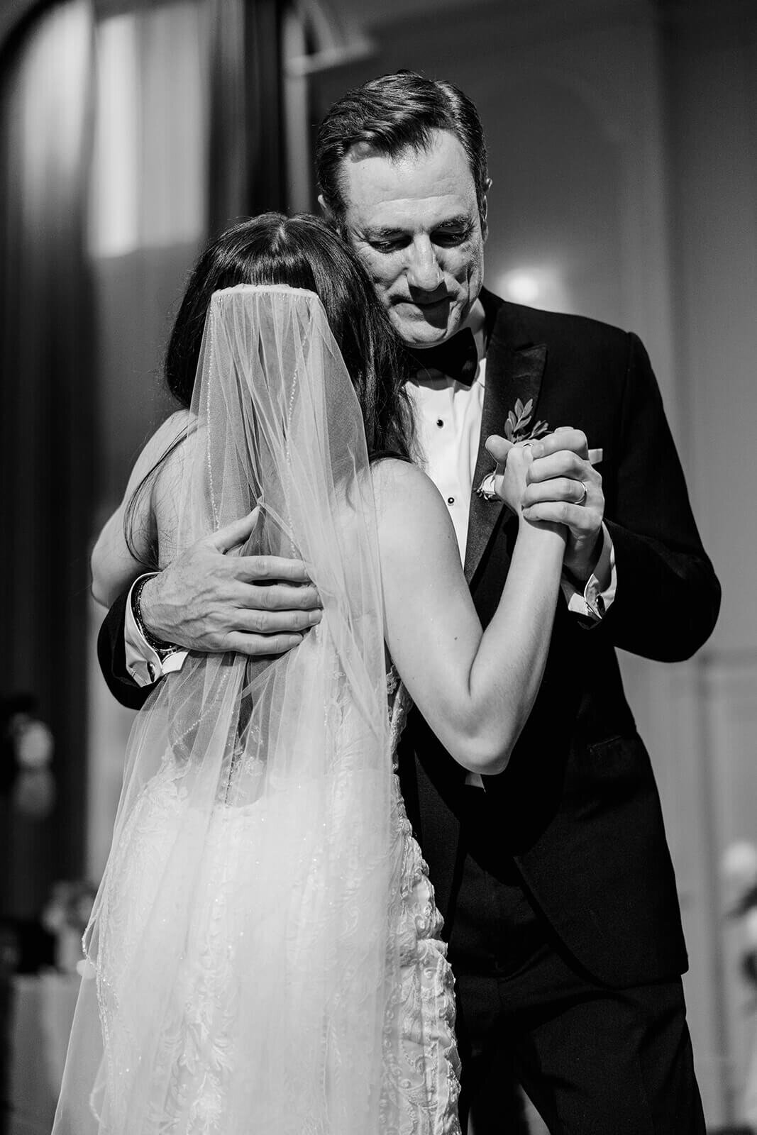 Westin Book Cadillac Detroit Wedding Photos41