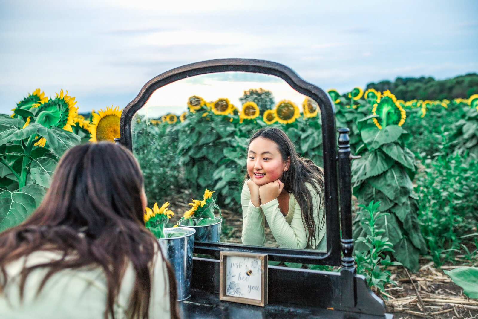 sunflower session _ Urbanbentstudio-2-3