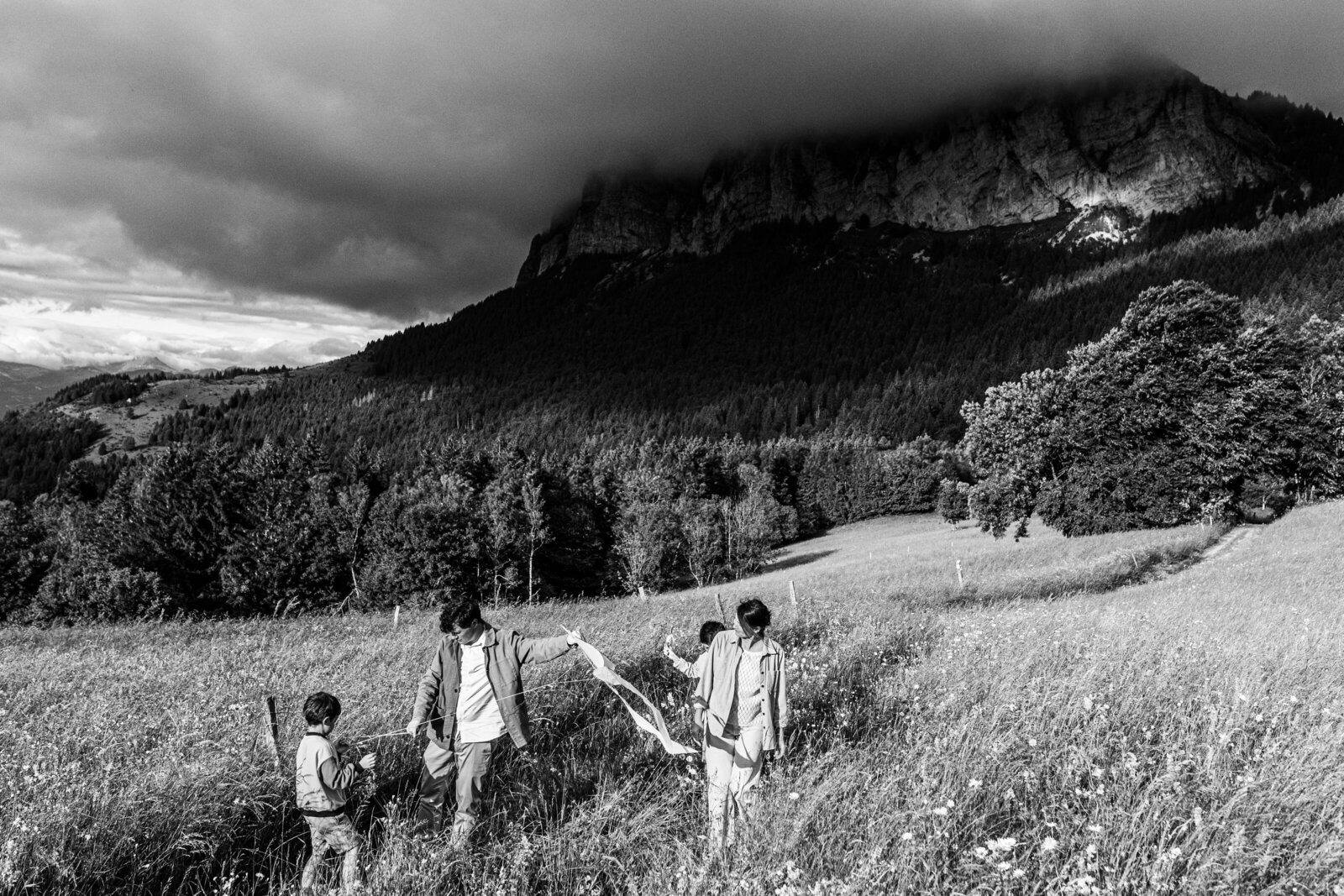 photographe famille lifestyle thonon - photographe famille haute savoie - vanessa amiot