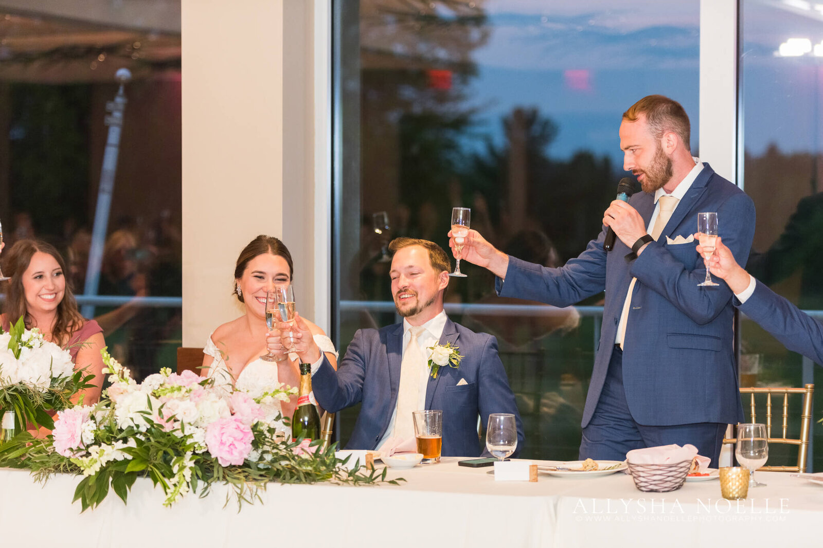Wedding-at-River-Club-of-Mequon-838