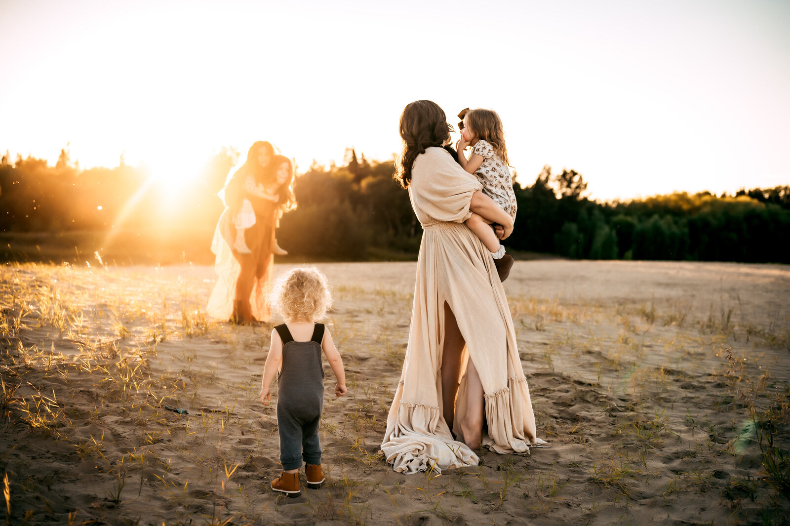 Edmonton Family and Motherhood Photographer 19