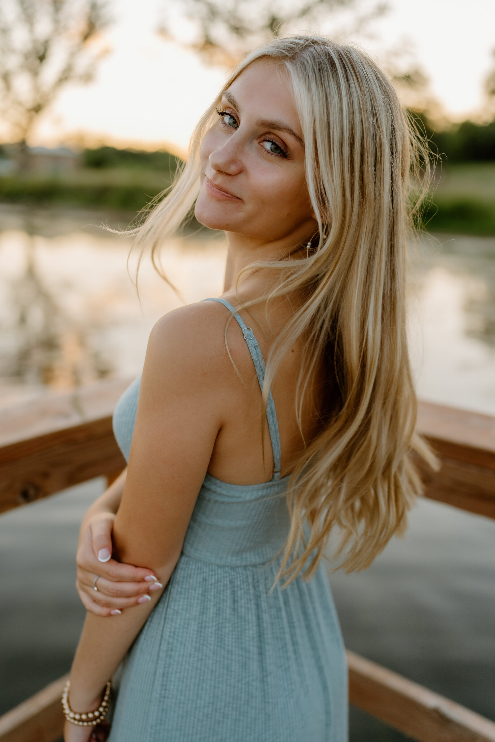Ava111-15