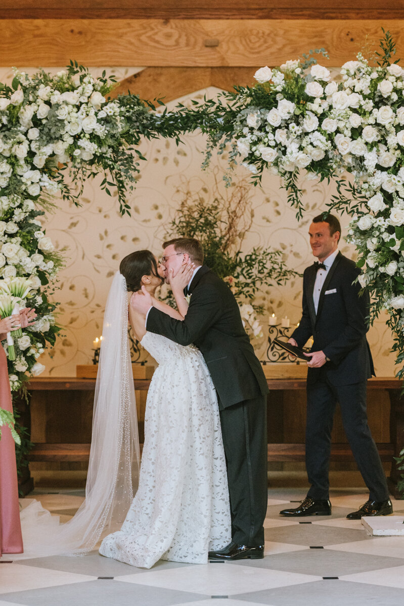 Pleasantdale-Chateau-wedding--0017