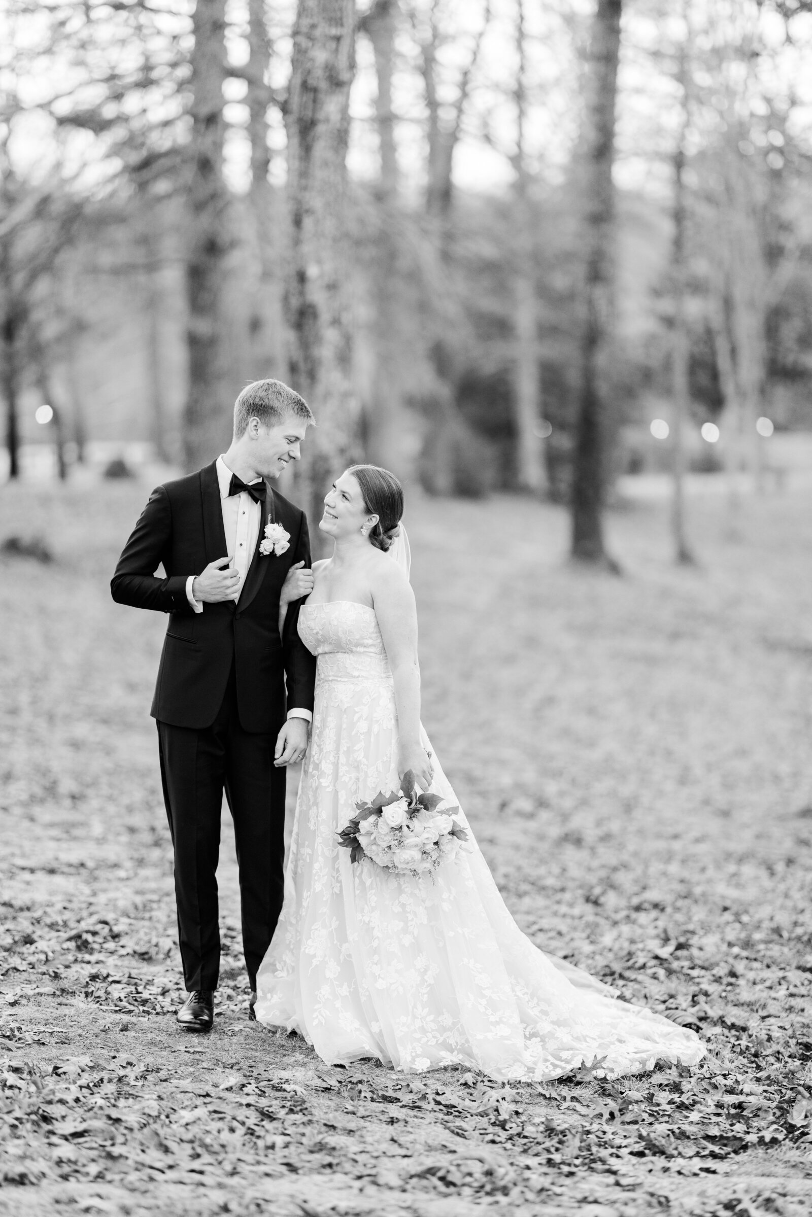 Timeless Love in the Crisp Winter Air – Bride & Groom at Inola