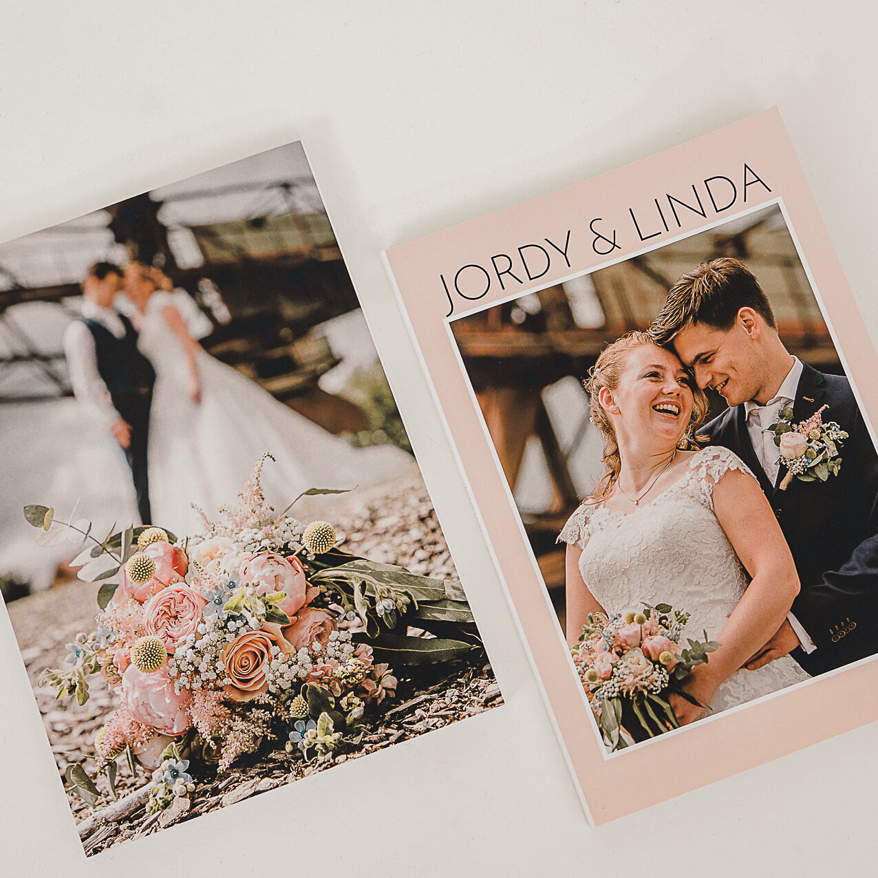 Cover Romantic wedding magazine voorkant en achterkant