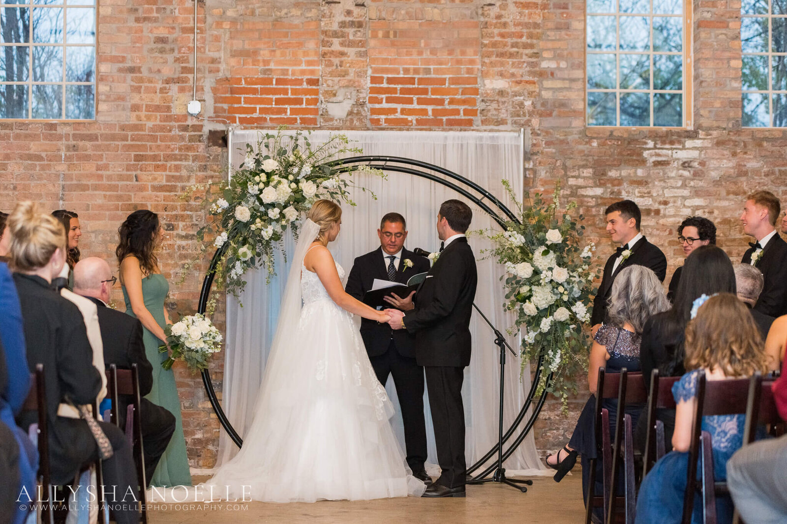 Wedding-at-The-Factory-on-Barclay-in-Milwaukee-0824