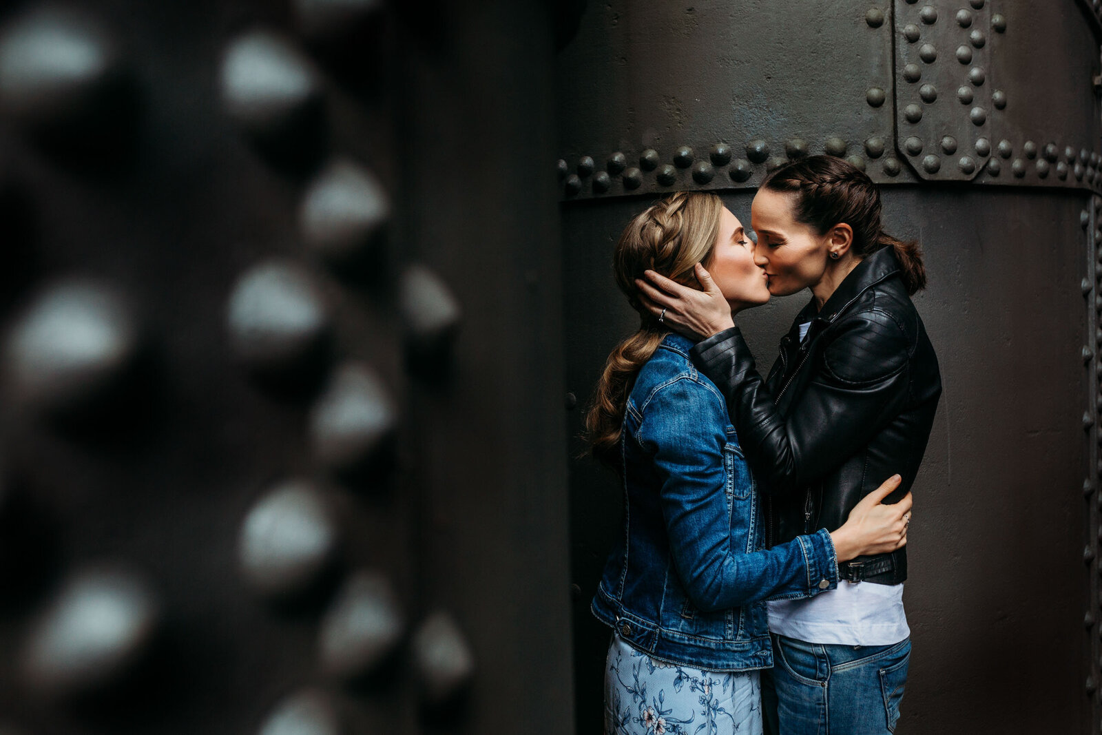 lesbian-industrial-engagement-photography-sydney-5