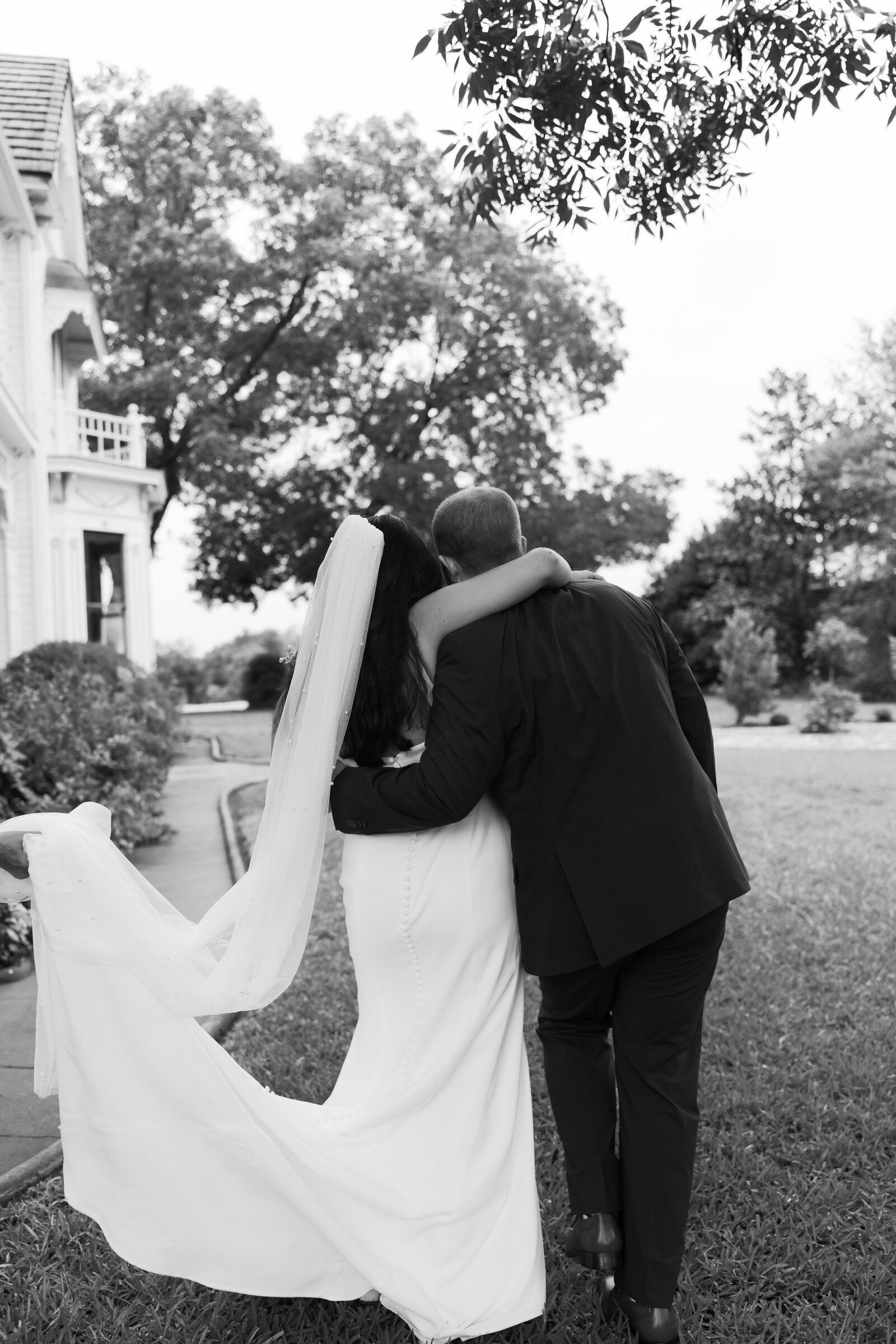 sujack_barrmansionwedding_stillsbytrinity-91
