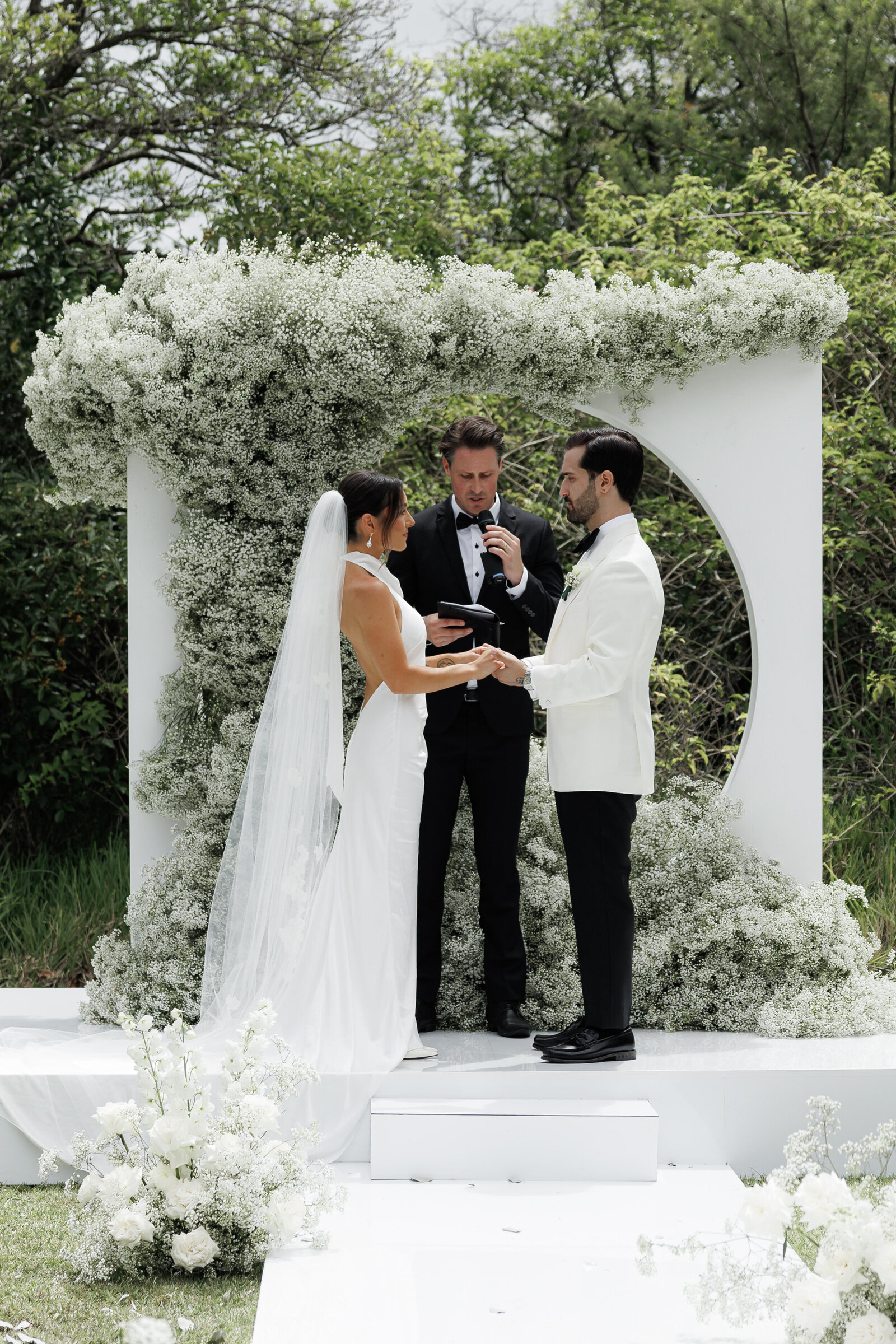 MNW SaltAtelier_SydneyWeddingPhotographer_12Micron_MadeleineNicholas_41