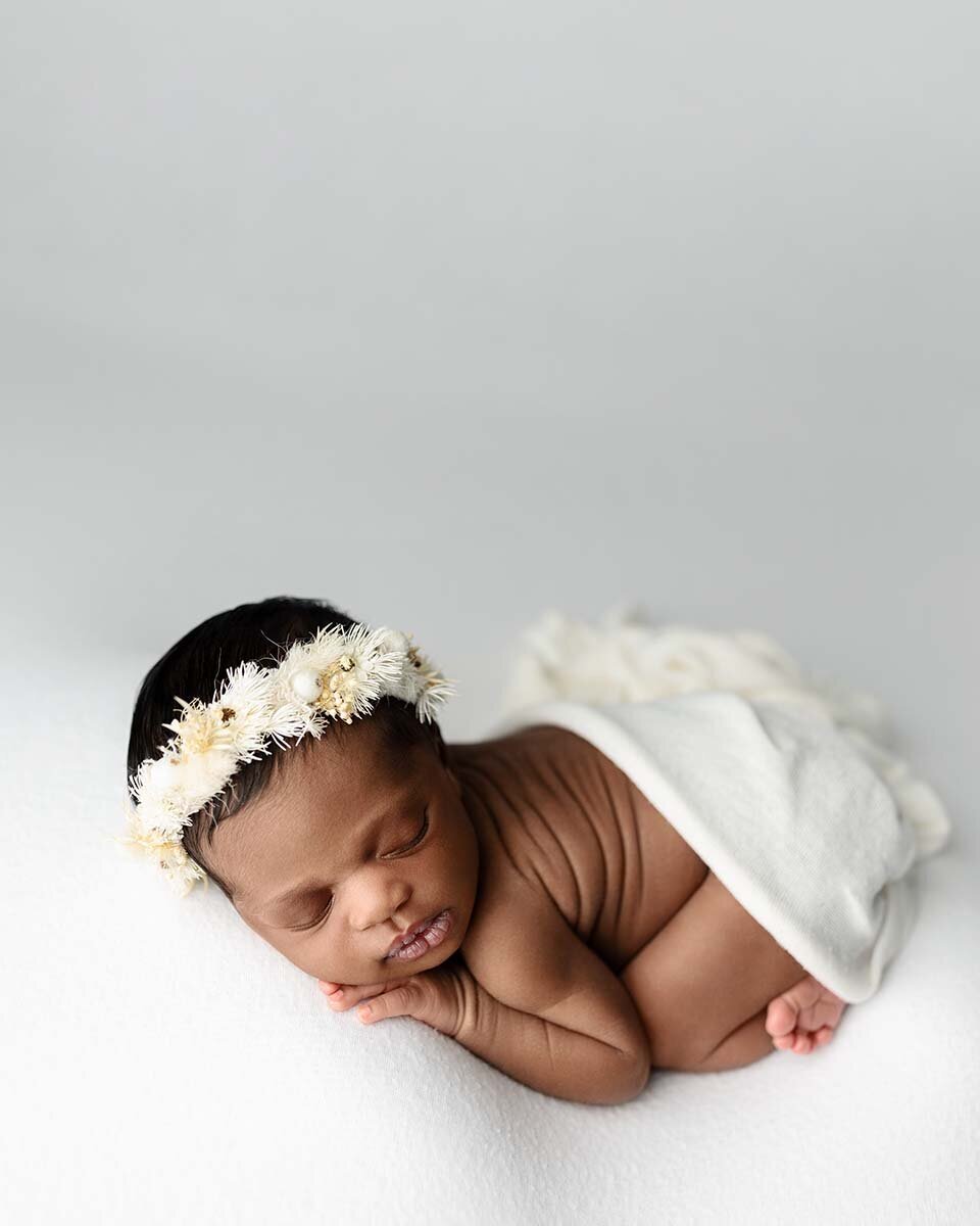 newborn photoshoot Crofton MD, newborn photos near me, baby portrait studio Baltimore