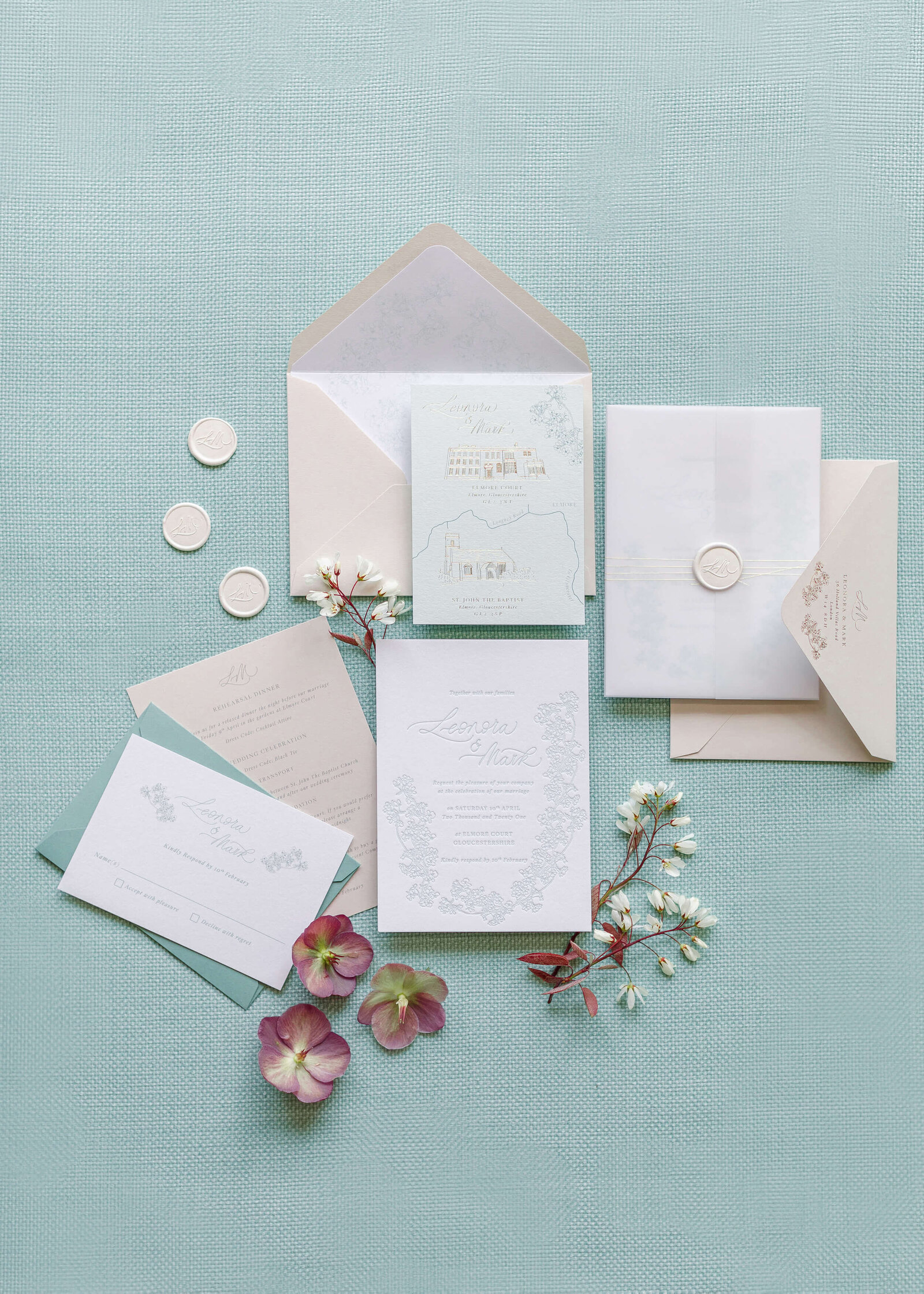 chloe-winstanley-editorial-rock-my-wedding-wedding-invitation-flatlay