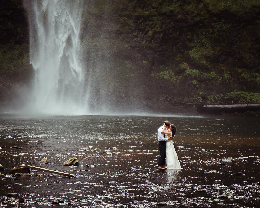 Silver Falls elopement_238