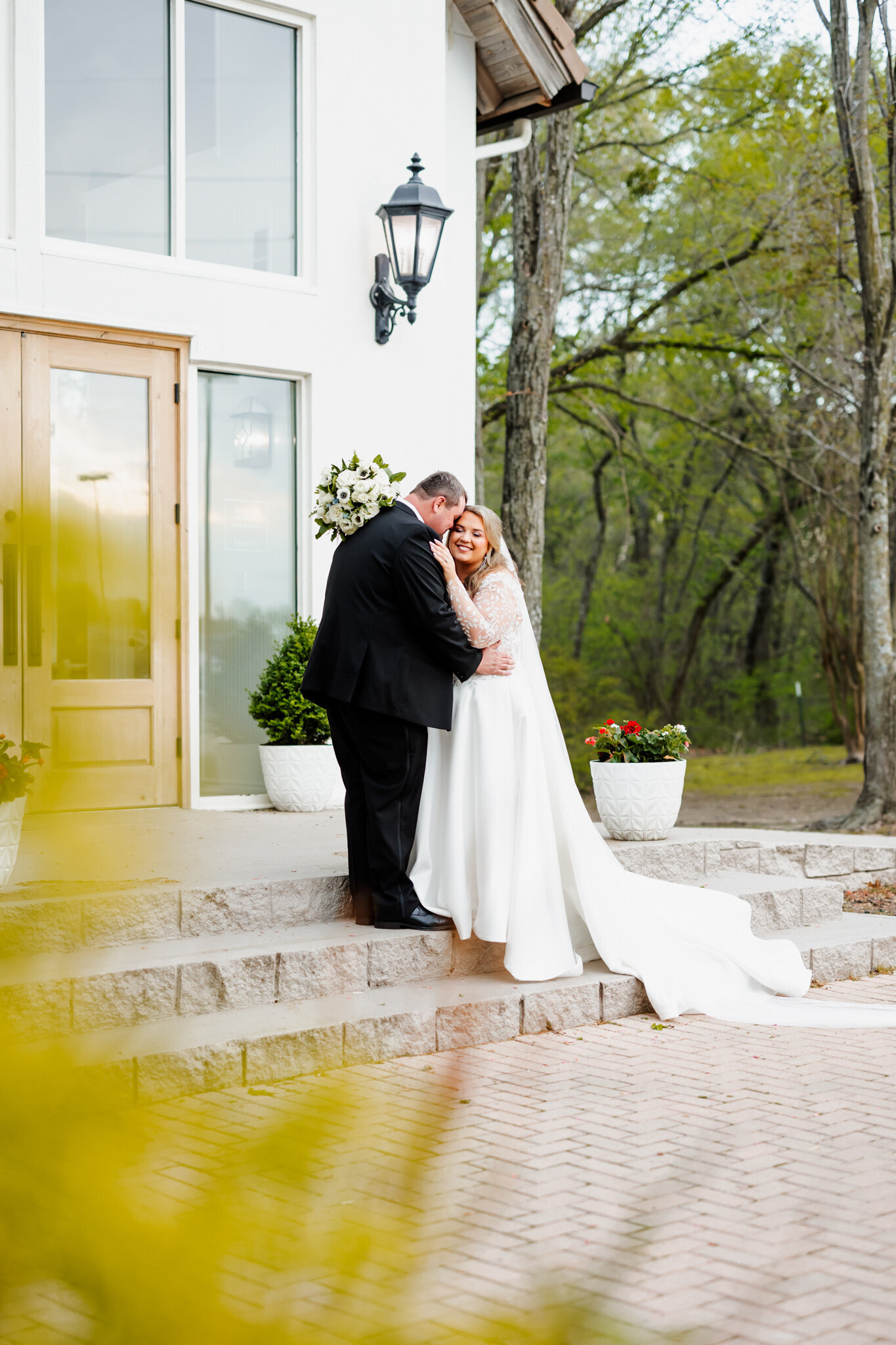 glass-chapel-tulsa-oklahoma-wedding-55