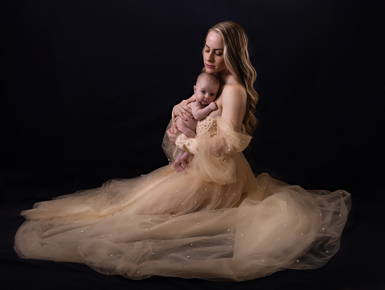Kendra Evans Motherhood Photography