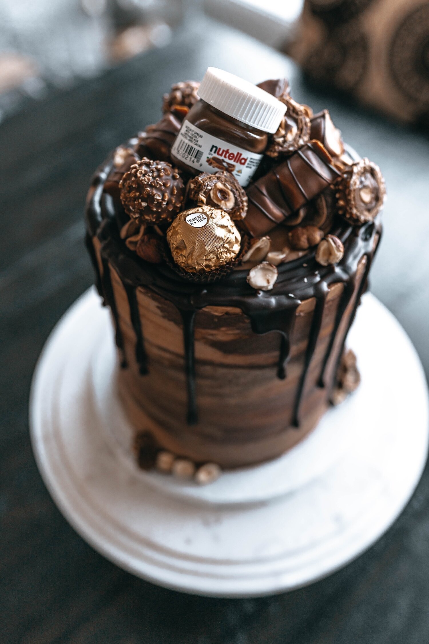 JJ-BAKES-COMPANY-Custom Signature Cakes-Nutella Cake