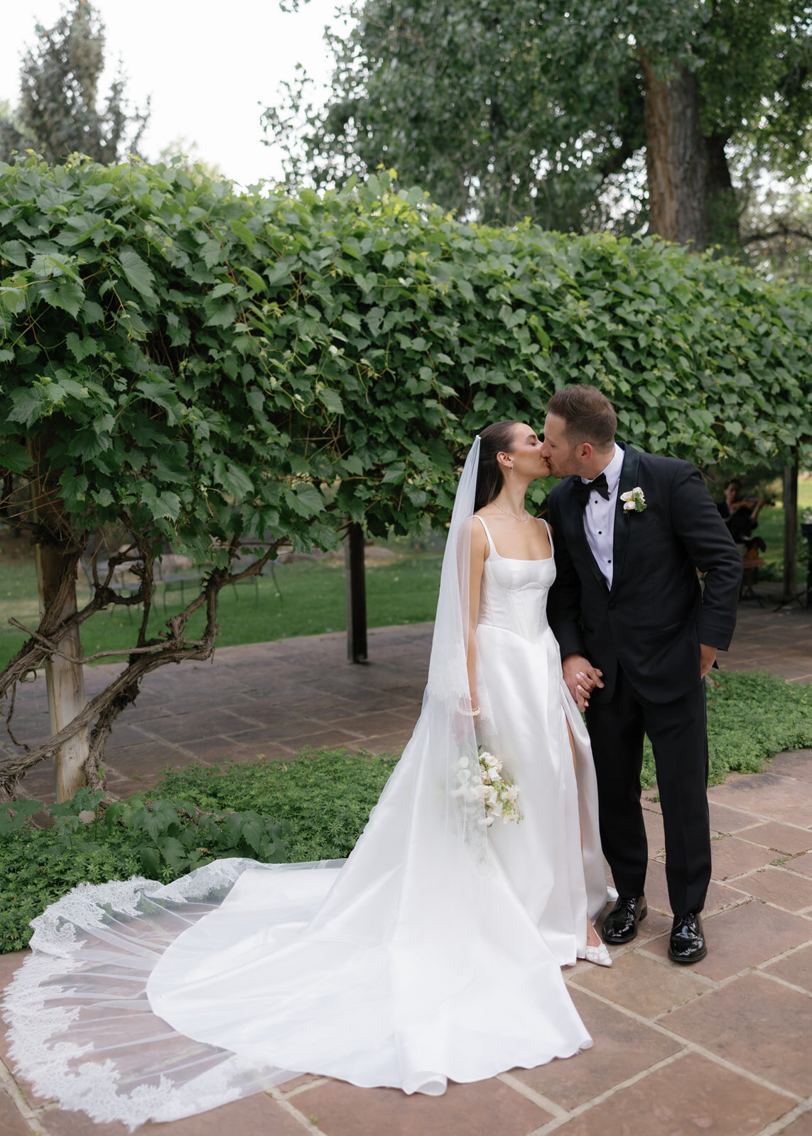 6.28-Amanda-Dominic-Boulder-Flower-Farm-Wedding-309