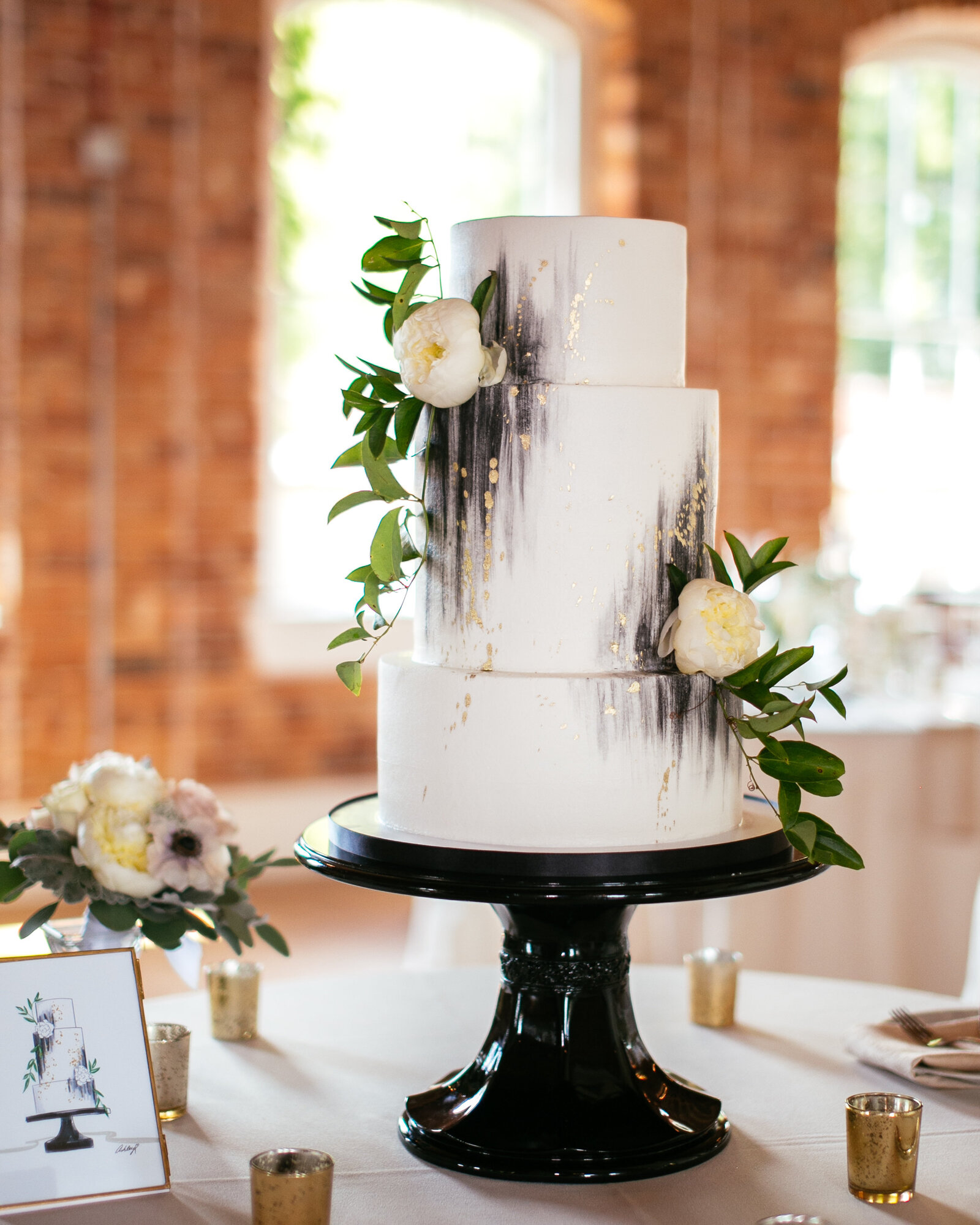 Modern-Wedding-Cake-Ashley-Cakes-37
