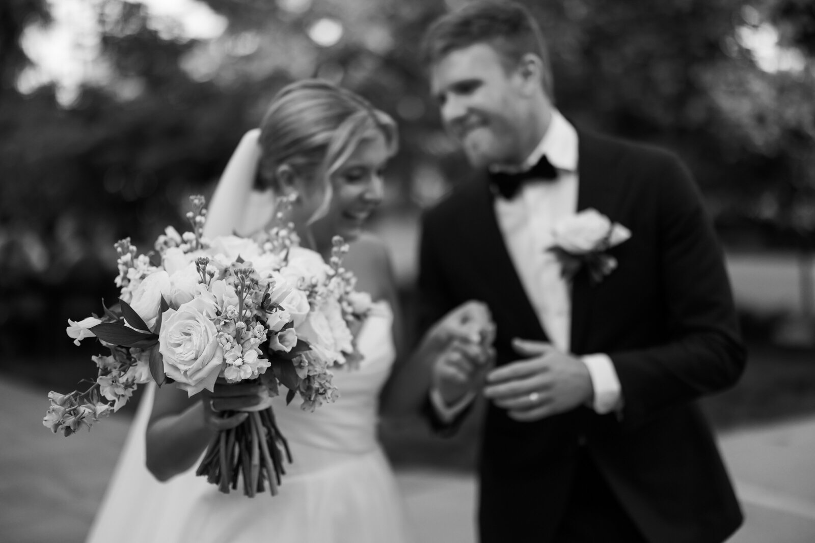 Wild Carrot St. Louis Wedding Photographer Lainie Arnold Photography-125