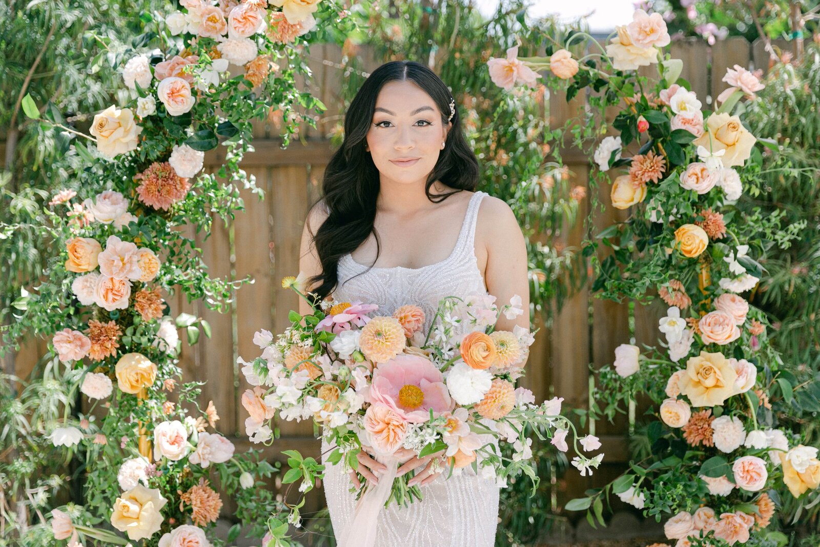 los-angeles-wedding-ceremony-florals-bouquet