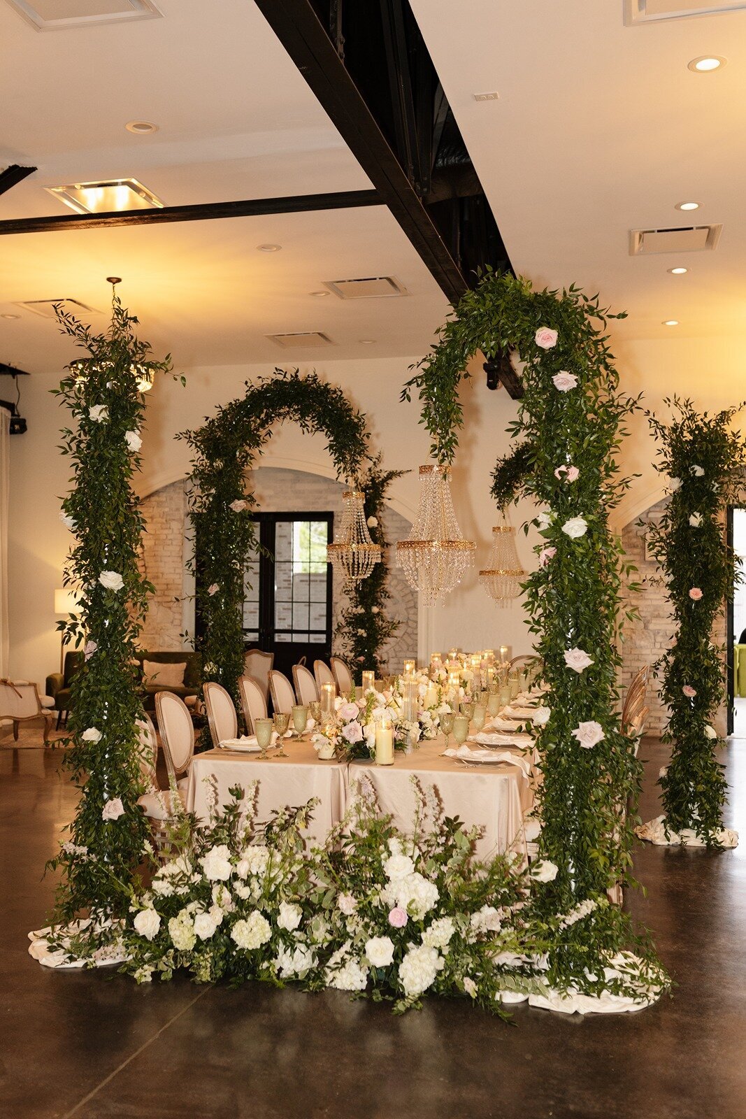 an elegant wedding reception at grbic events wedding venue in st. louis