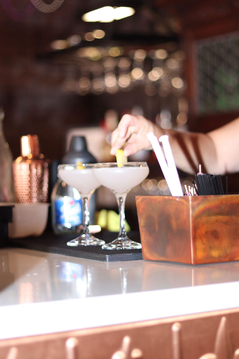 black-pittsburgh-bartenders