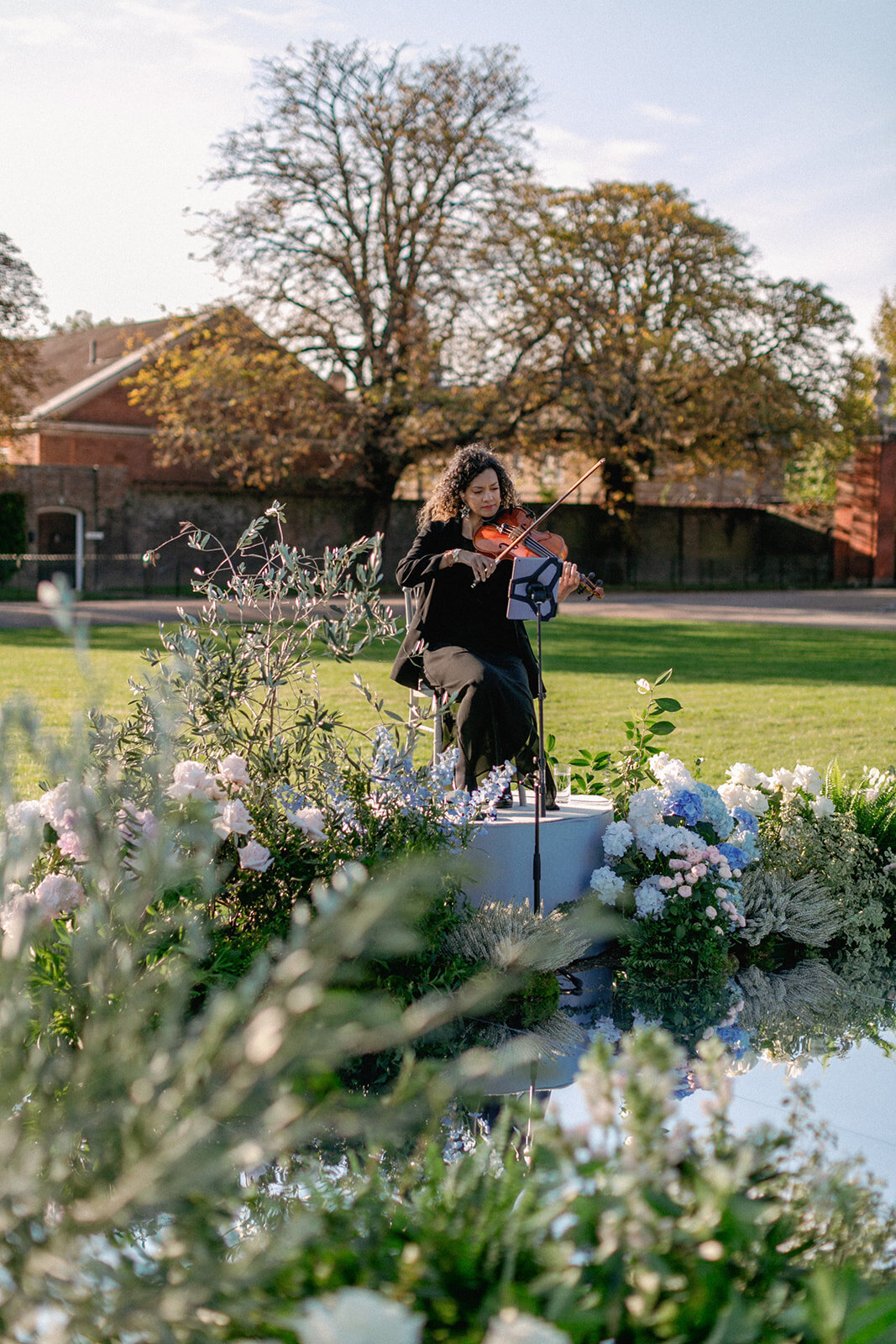 MJV-Kensington-Palace-Orangery-Wedding-051024-Ceremony-Philippa-Sian-Photography-5