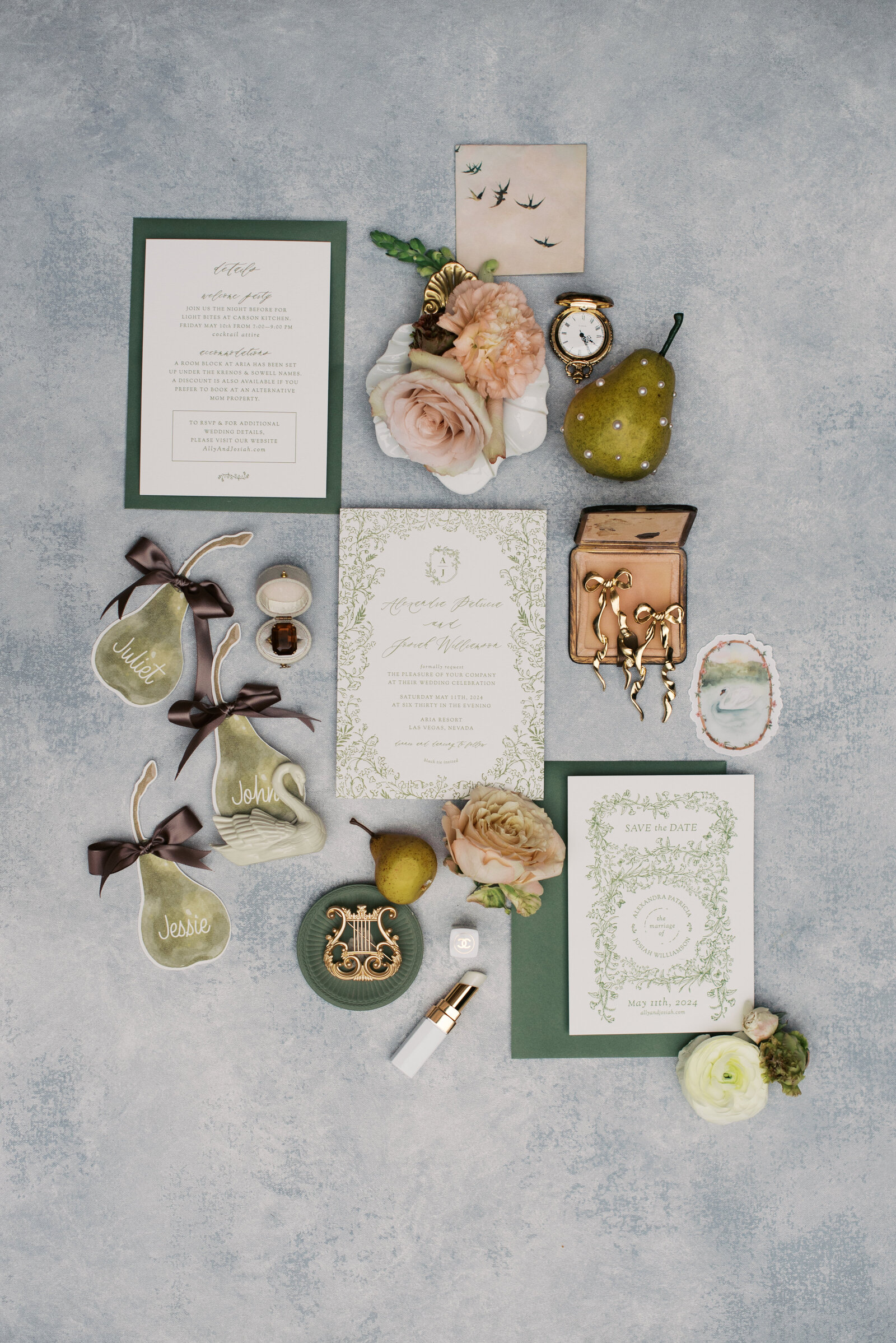 cassie-nichole-photography-cincinnati-ohio-wedding-photographer-hotel-covington-vintage-garden-soiree-editorial-sneak-peeks-60