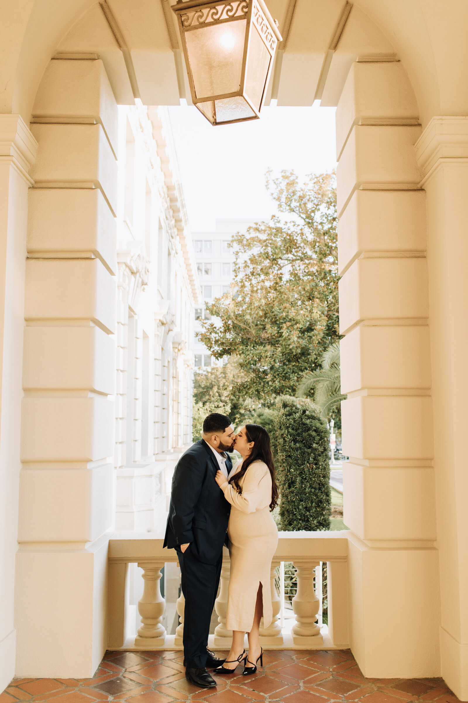 Pasadena_City_Hall_engagement_shoot16525