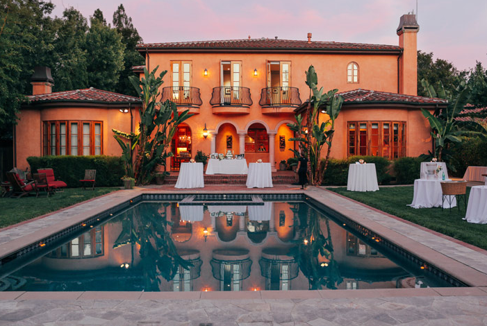 mansion estate california outdoor italian tuscan wedding 14