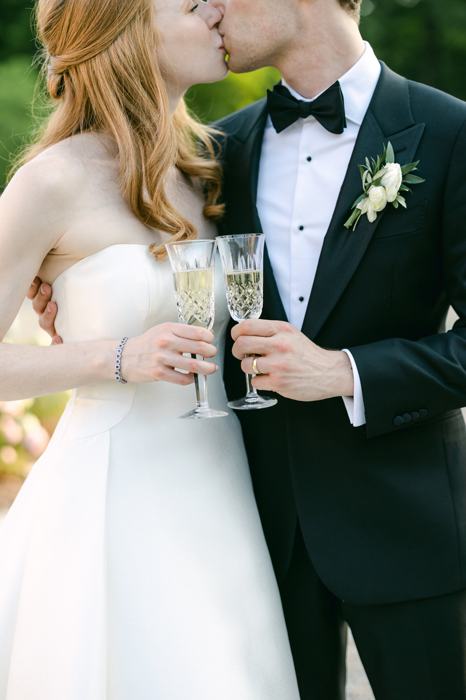 Claire&DavidMeshewaHouseWeddingCincinnatiWeddingKaleighTurnerPhotography-106