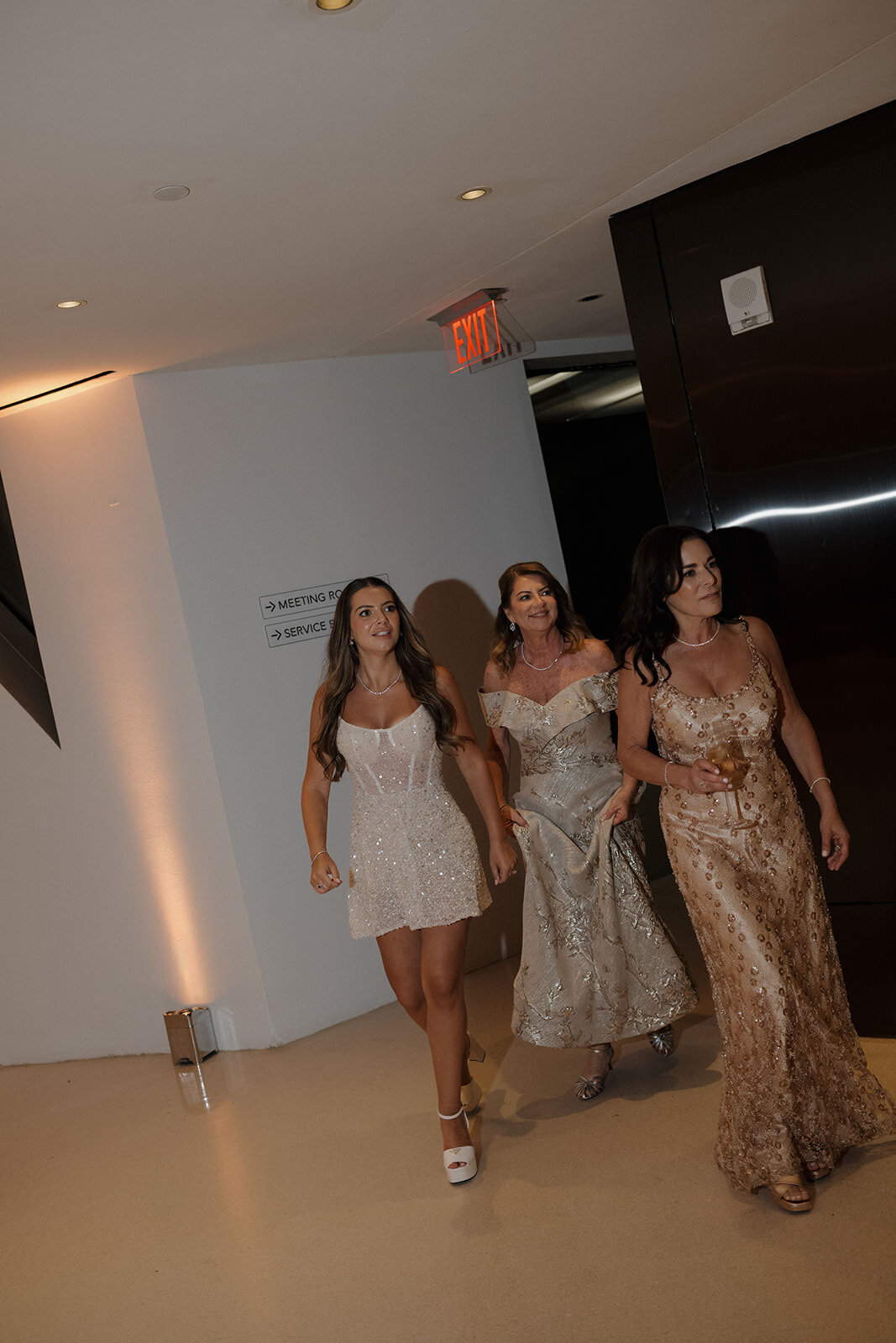 060725CourtneyMikePRE243