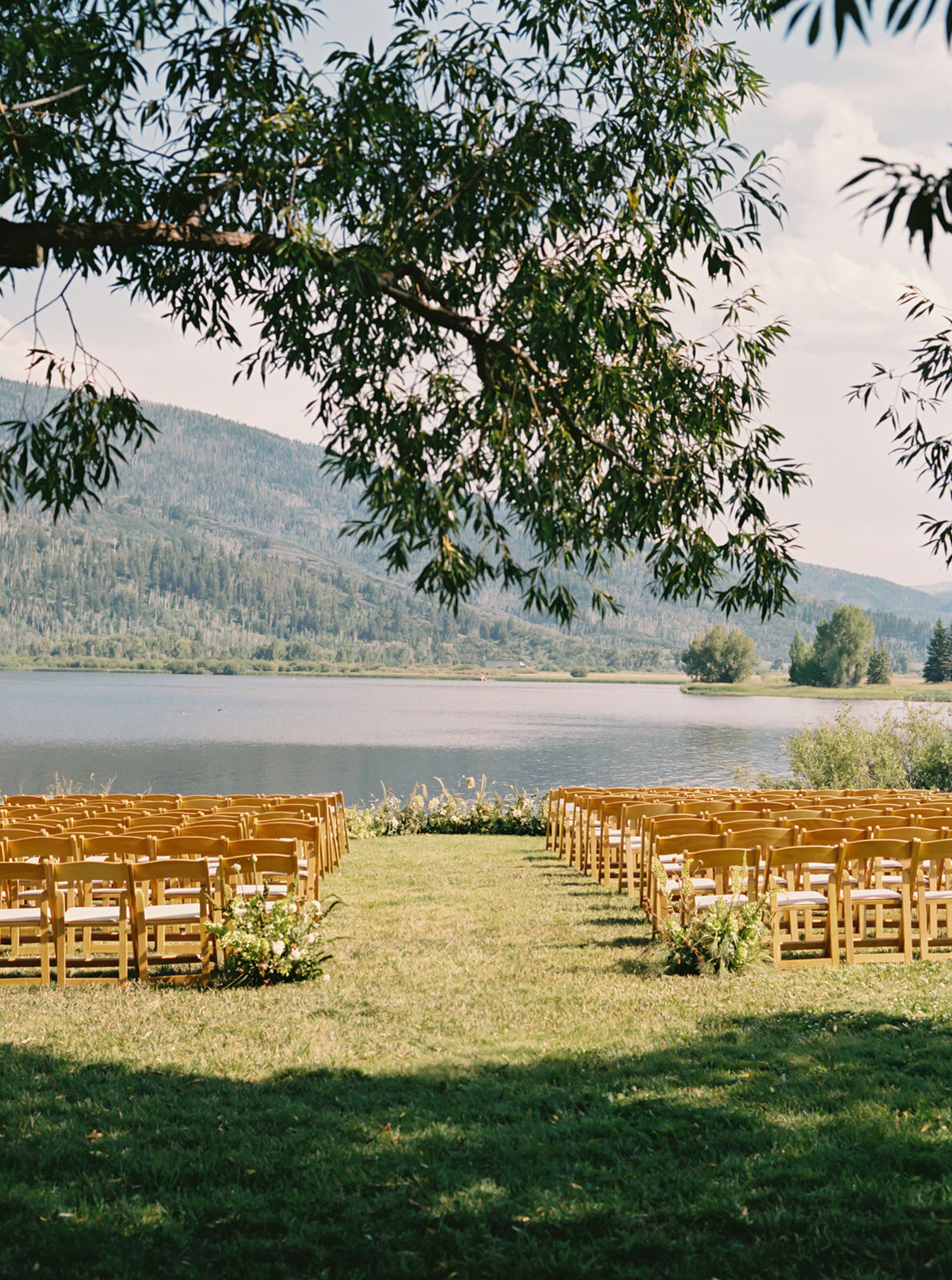 7.13-Hanna-Dan-Lake-Catamount-Steamboat-Wedding-377